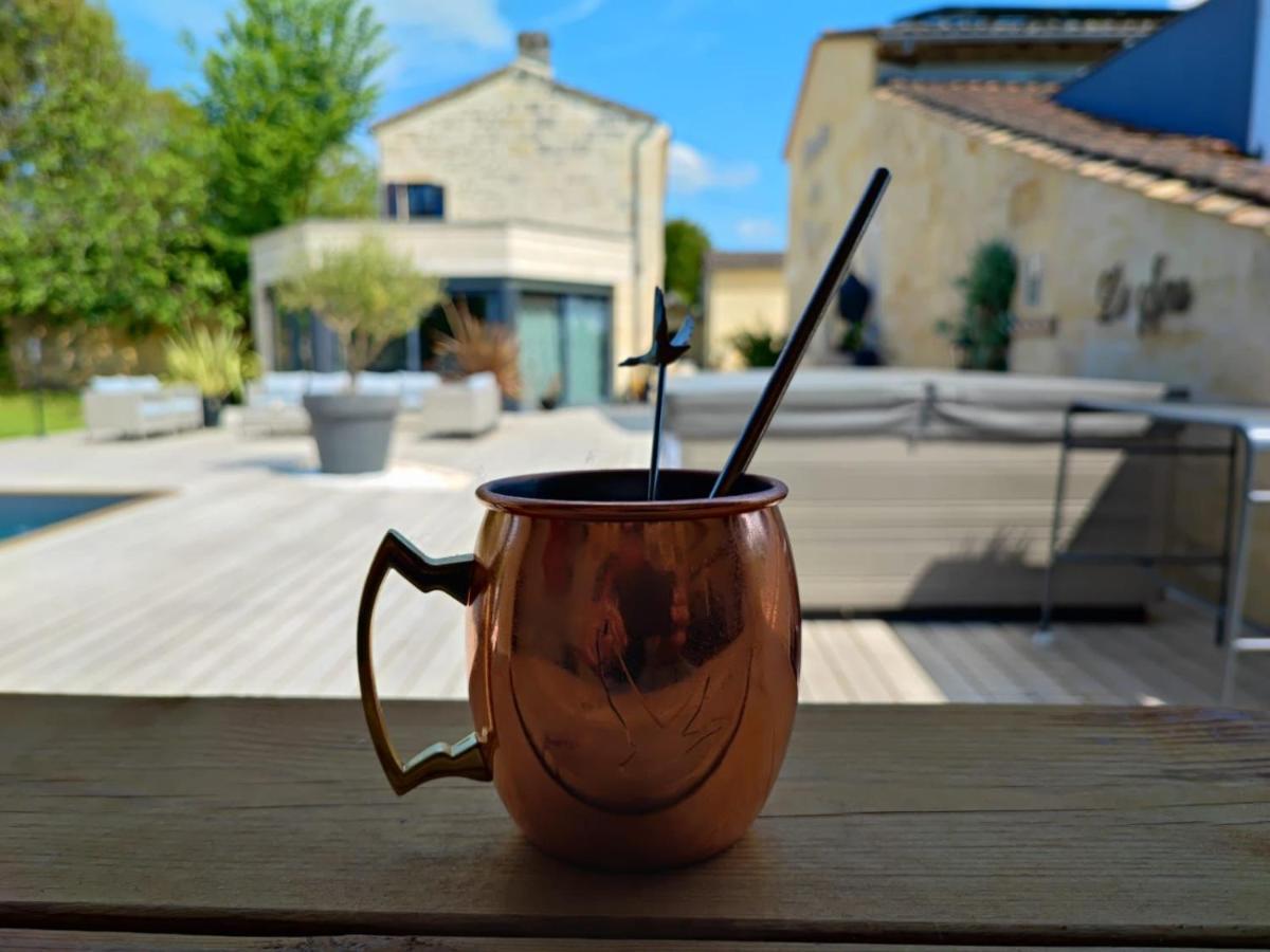 Domaine Des Hugons Villa Prignac-et-Marcamps Exteriör bild