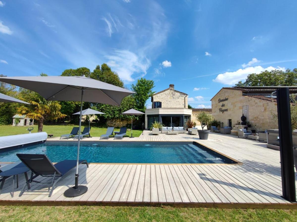 Domaine Des Hugons Villa Prignac-et-Marcamps Exteriör bild