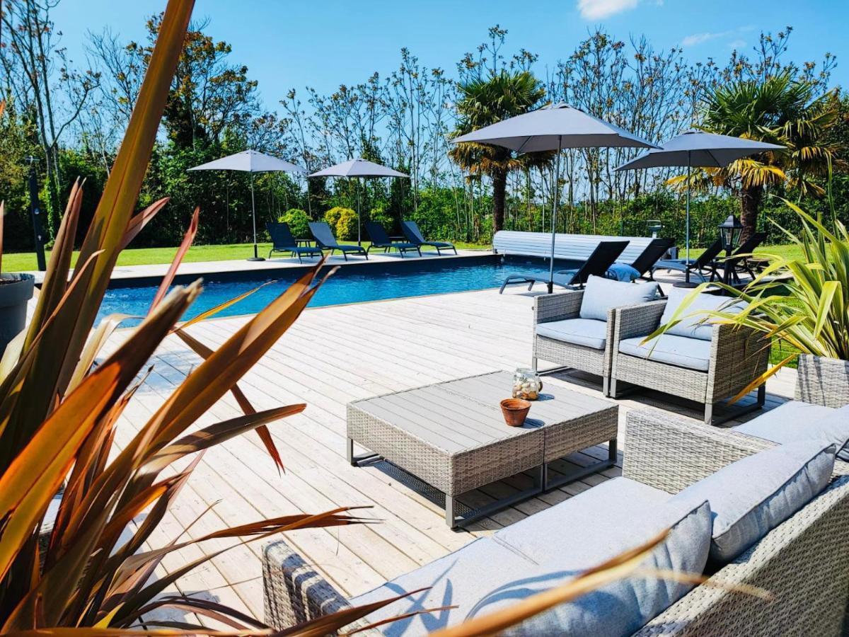 Domaine Des Hugons Villa Prignac-et-Marcamps Exteriör bild