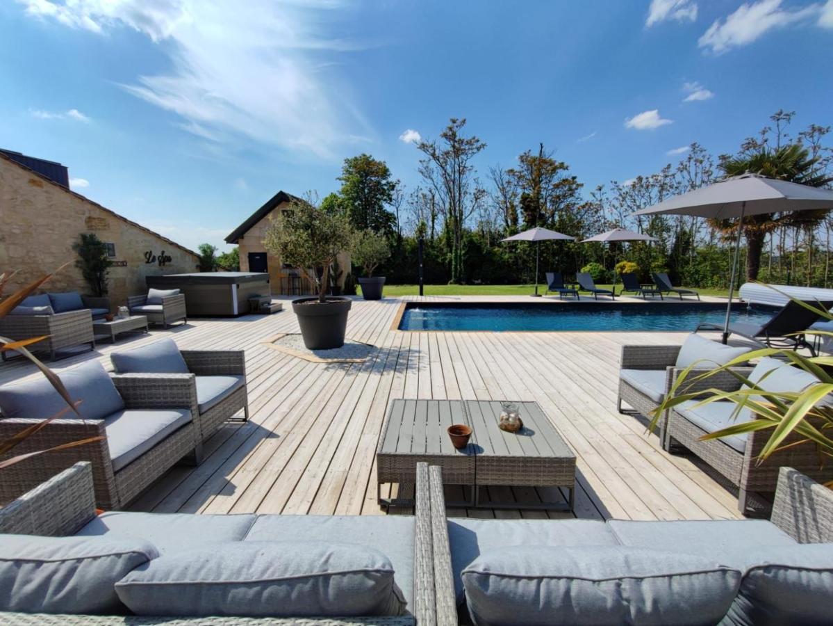 Domaine Des Hugons Villa Prignac-et-Marcamps Exteriör bild