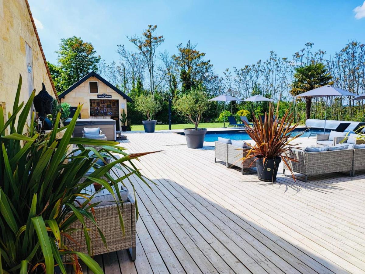 Domaine Des Hugons Villa Prignac-et-Marcamps Exteriör bild