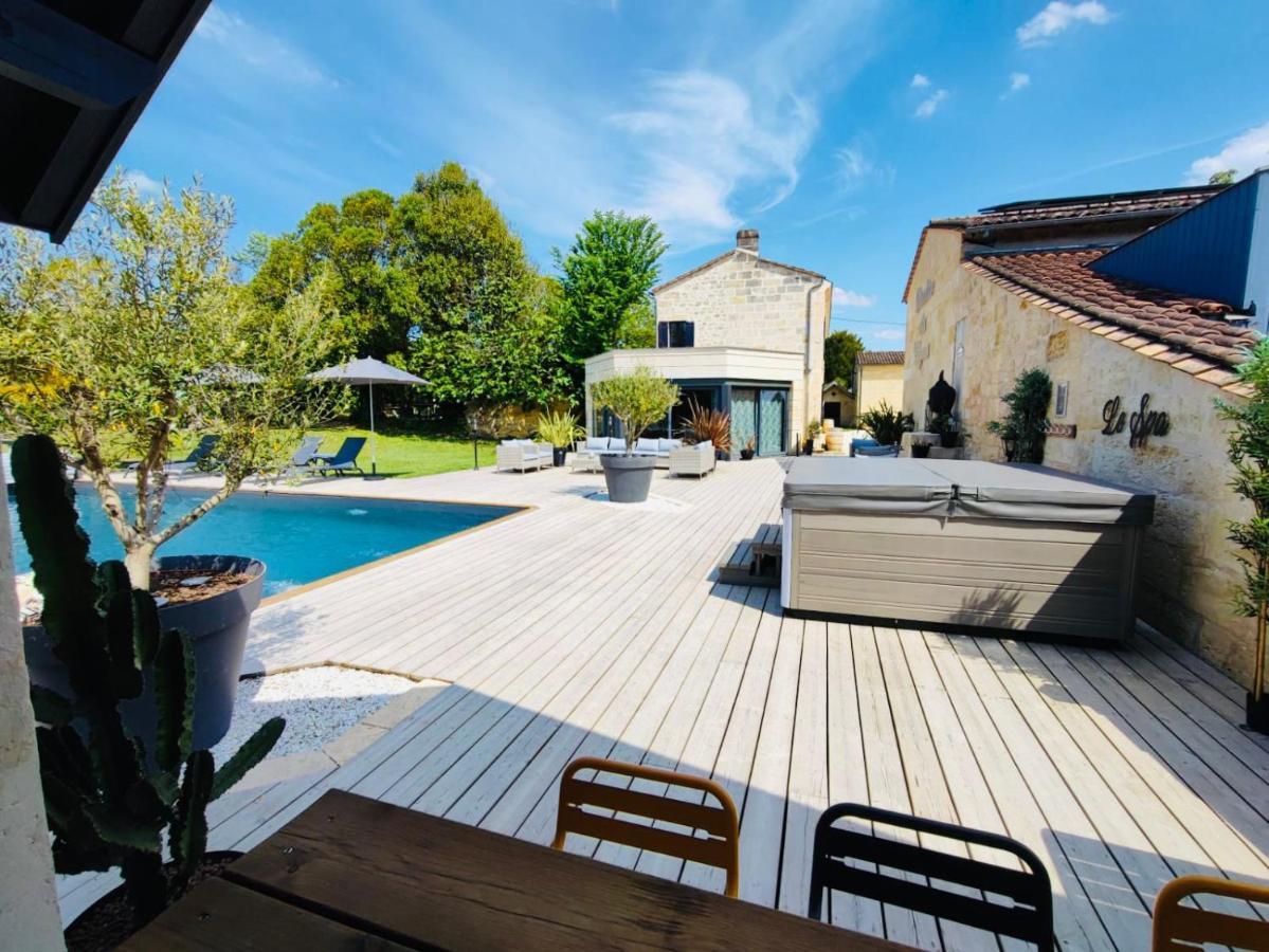 Domaine Des Hugons Villa Prignac-et-Marcamps Exteriör bild